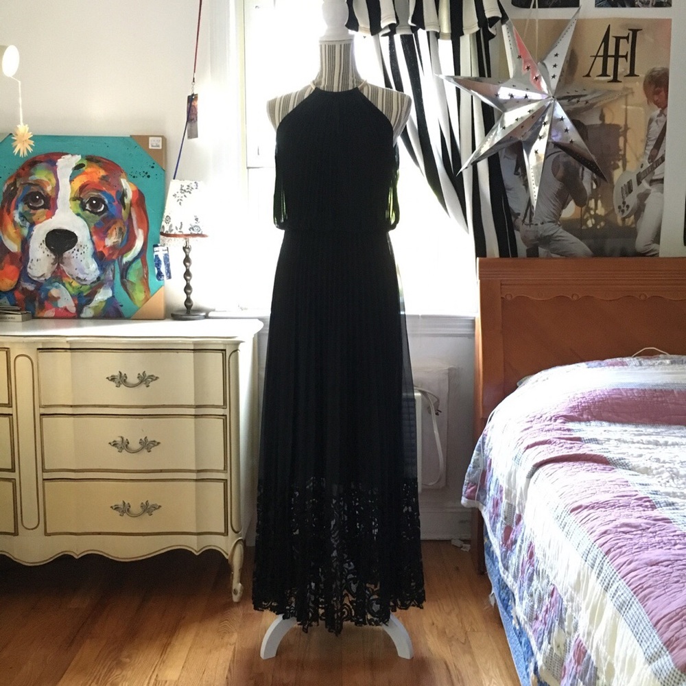 Black Pleated Blouson Lace Hem Gown